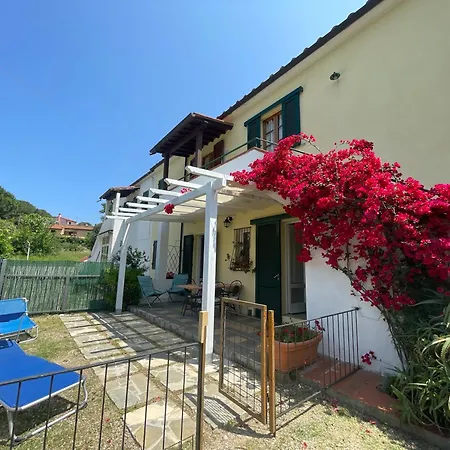 Casa Cirilla - Argonautivacanze *